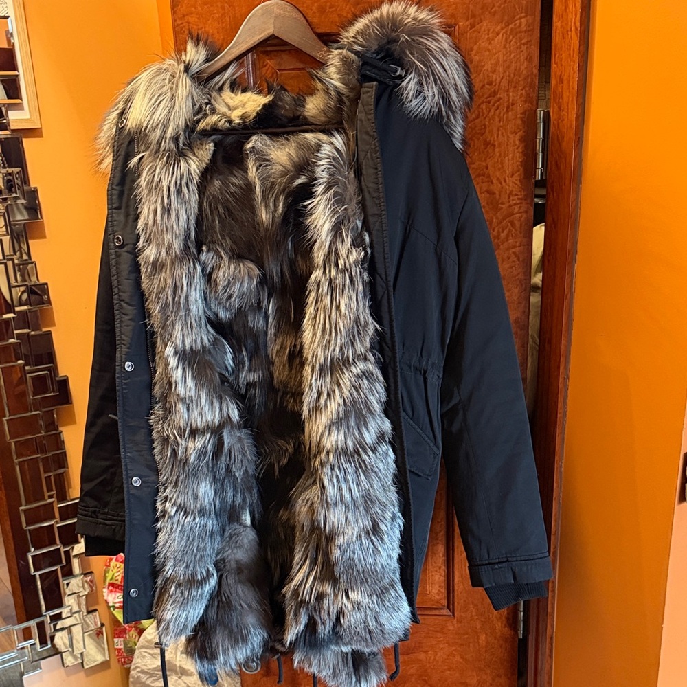 Black Parka with detachable Fox Fur full size Lining